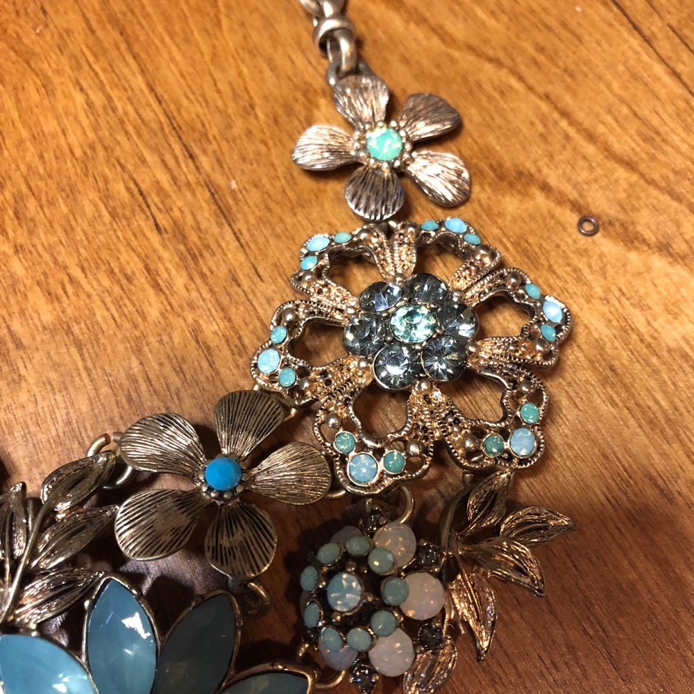Ladies necklace - Picture 5 of 6